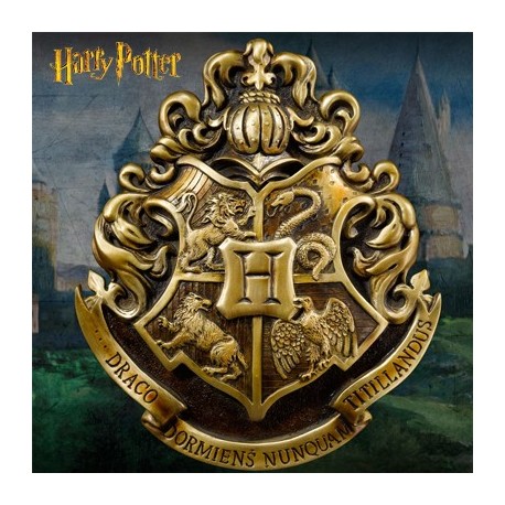 Hogwarts Crest Wall Art Harry Potter (by The Noble Collection)